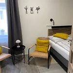 Comfortable Under The St. Barbara's Cathedral 公寓 库特纳霍拉