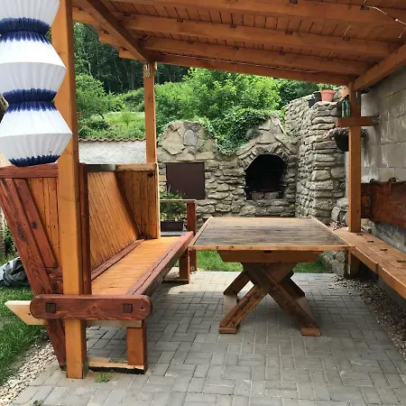 Comfortable Under The St. Barbara's Cathedral Apartment Kutna Hora